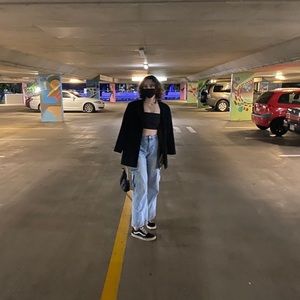 Meet your Posher, Ali